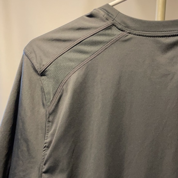 Nike LiveStrong Grey Sz.Sm. - Picture 9 of 14